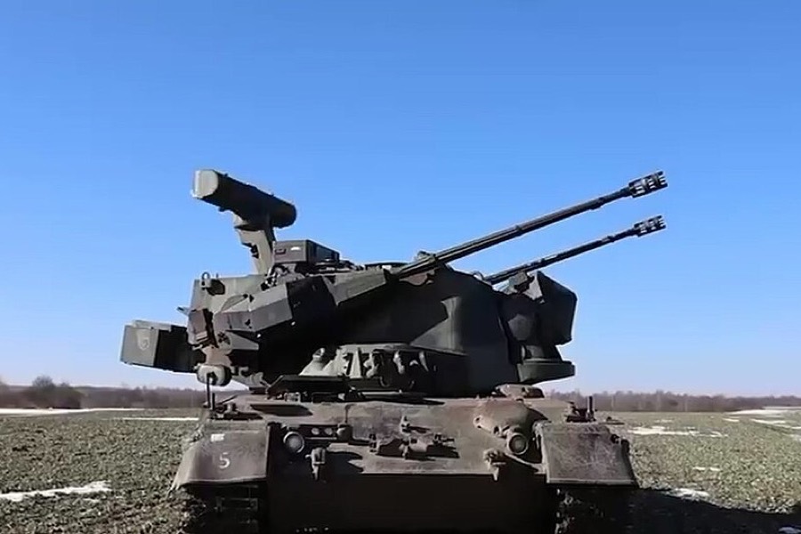 A Gepard of Ukraine's 540th Anti-Aircraft Missile Brigade in the field.