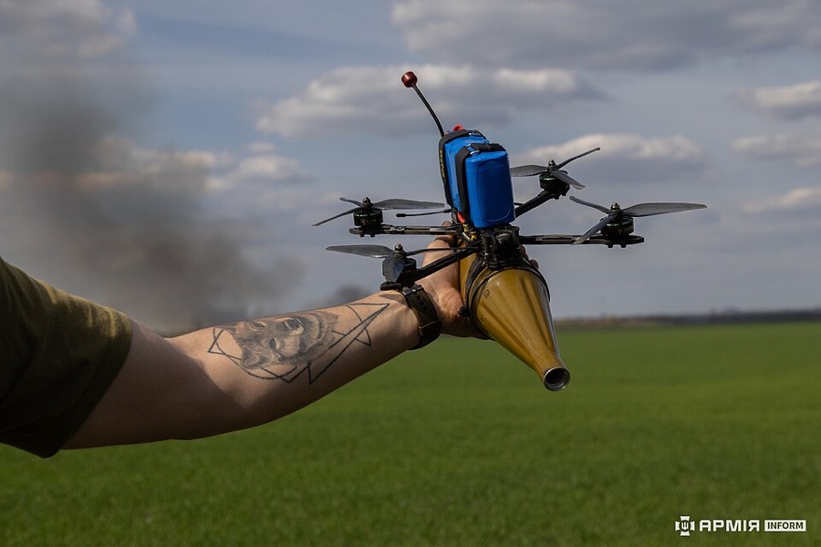 Ukrainian FPV strike drone fitted with an RPG-7 warhead.