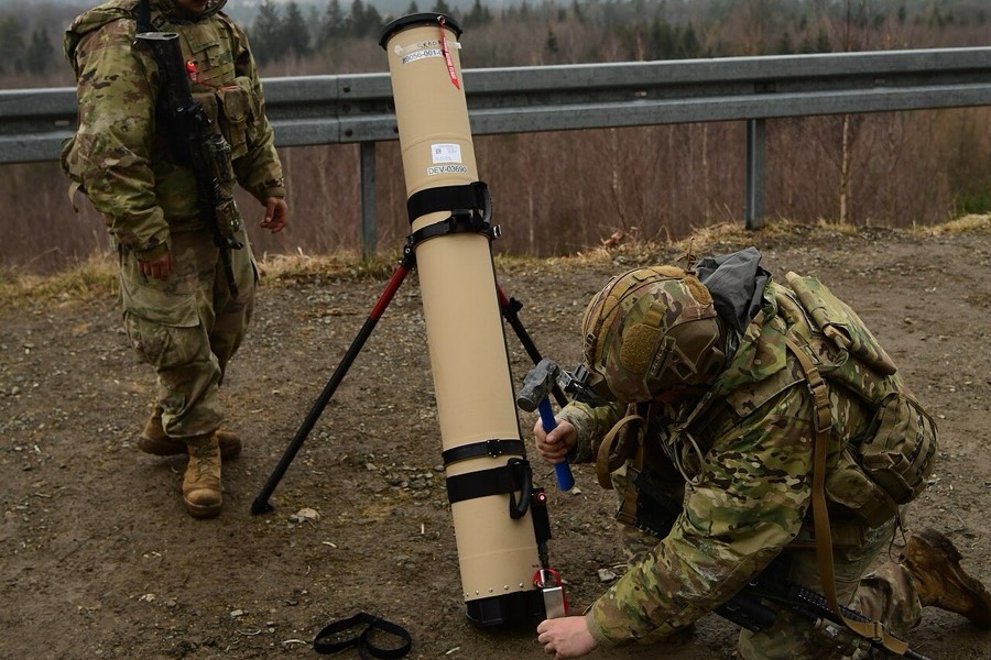 10th Mountain Division soldiers set up a Switchblade 600 during a live-fire exercise.